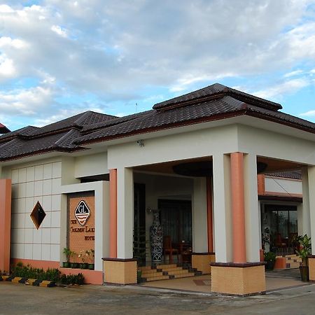 The Golden Lake Hotel Naypyidaw Bagian luar foto