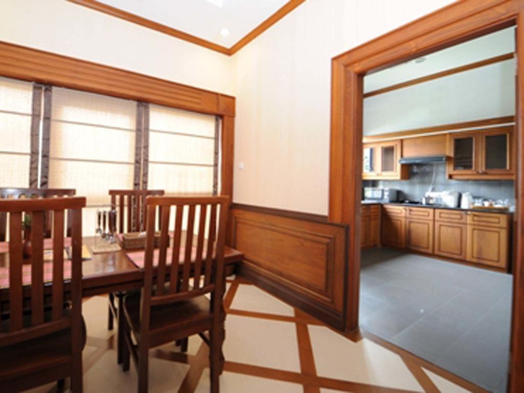 The Golden Lake Hotel Naypyidaw Bagian luar foto