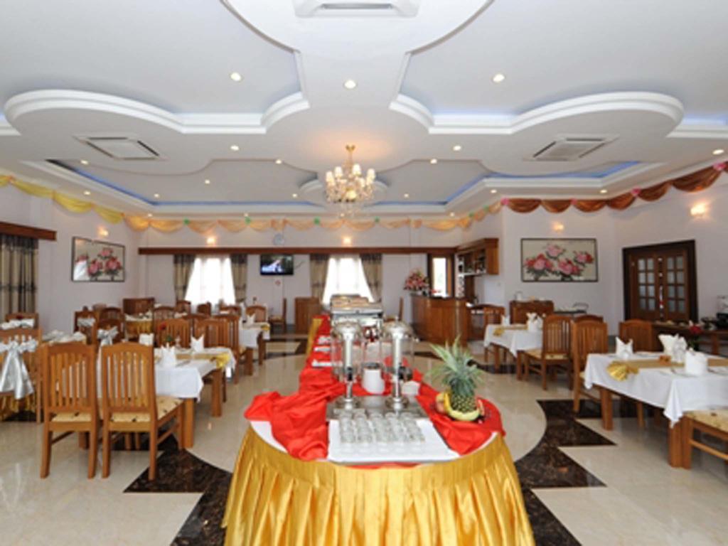 The Golden Lake Hotel Naypyidaw Bagian luar foto