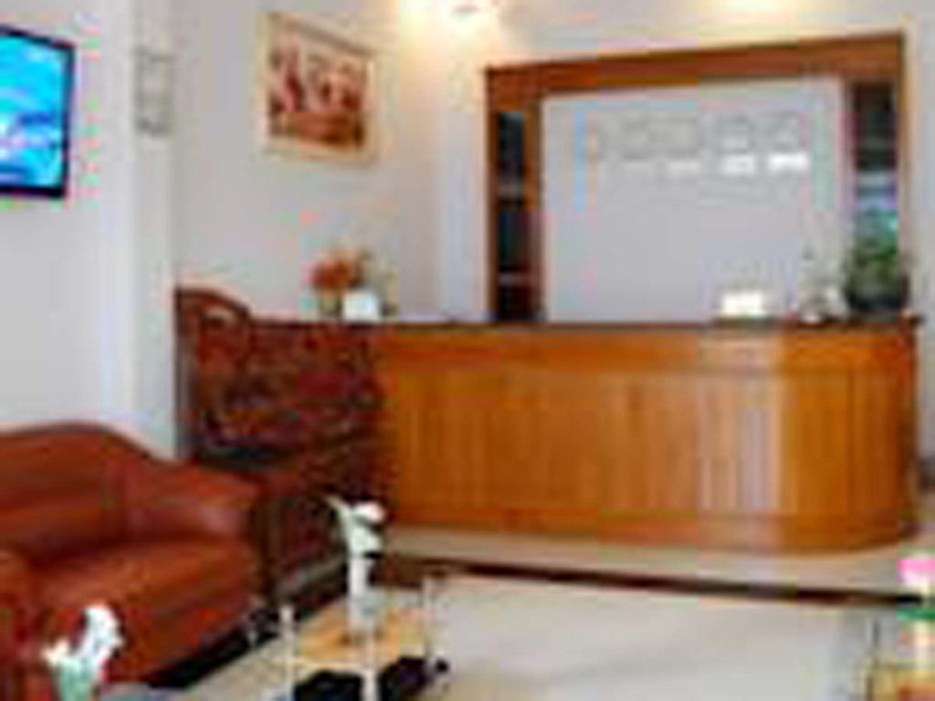 The Golden Lake Hotel Naypyidaw Bagian luar foto