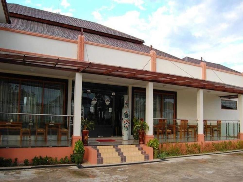 The Golden Lake Hotel Naypyidaw Bagian luar foto