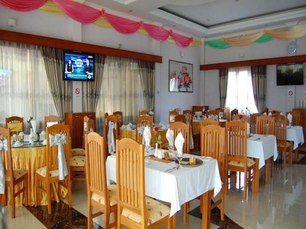The Golden Lake Hotel Naypyidaw Bagian luar foto